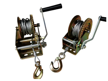 齿轮传动：手拉葫芦和手摇绞盘的共用机械原理